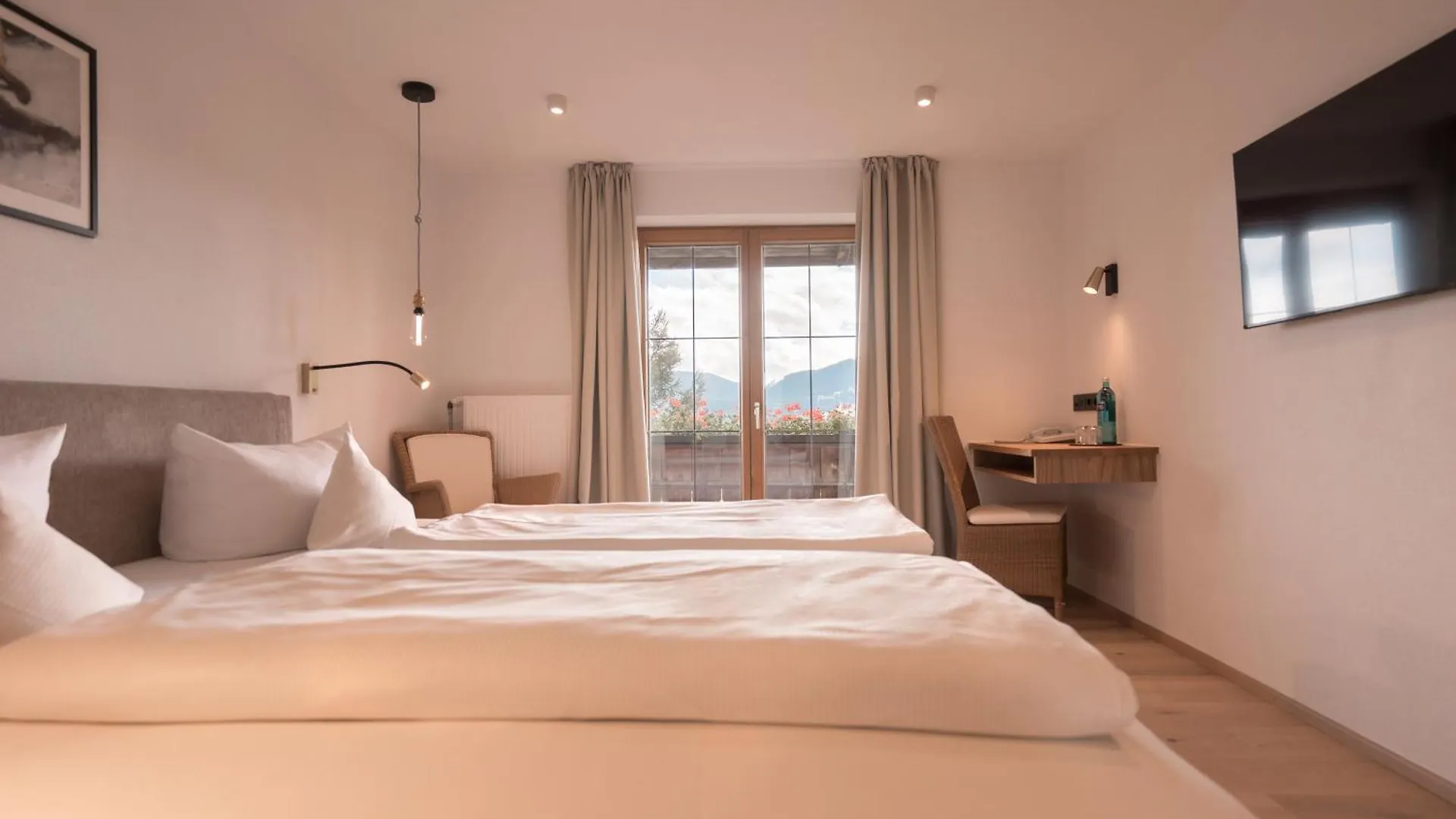 Hotel Mittelburg Wellnesshotel Oy-Mittelberg