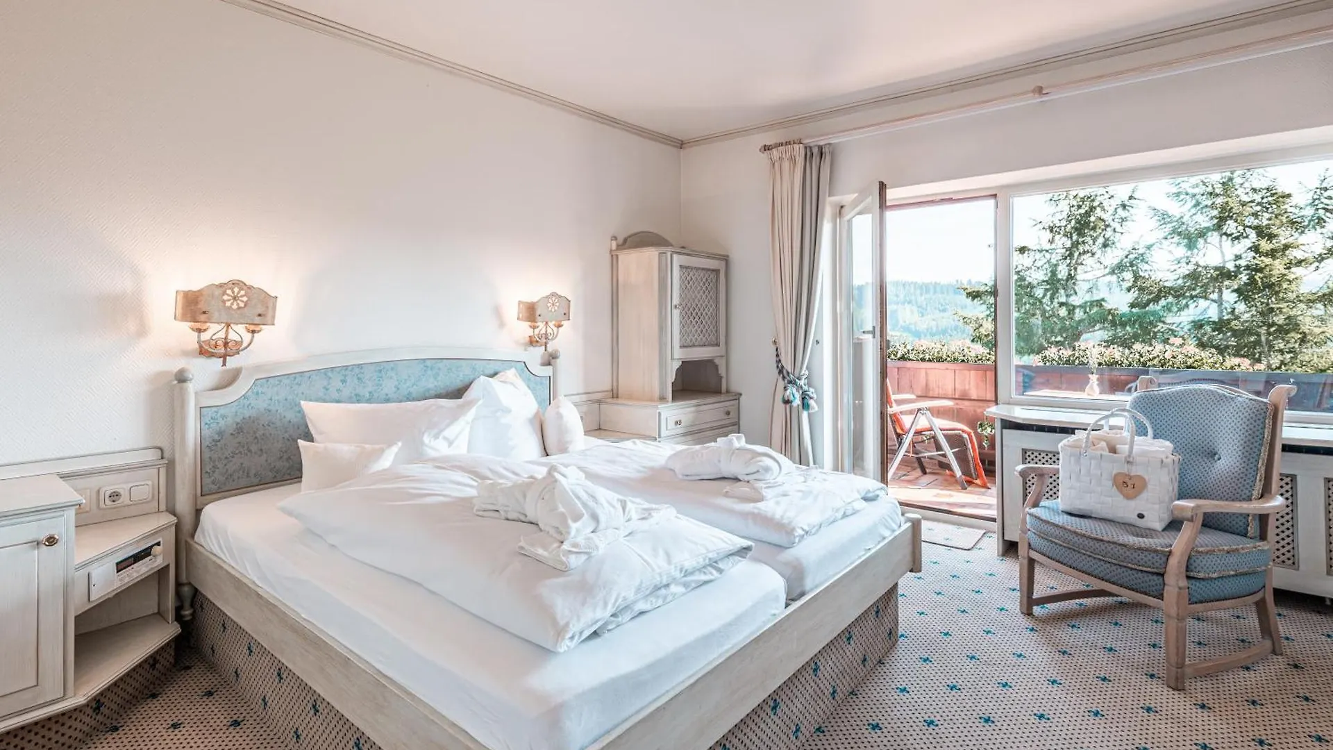 **** Hotel Mittelburg Wellnesshotel Oy-Mittelberg Germany